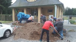 ArbeitseinsatzHolzJawa